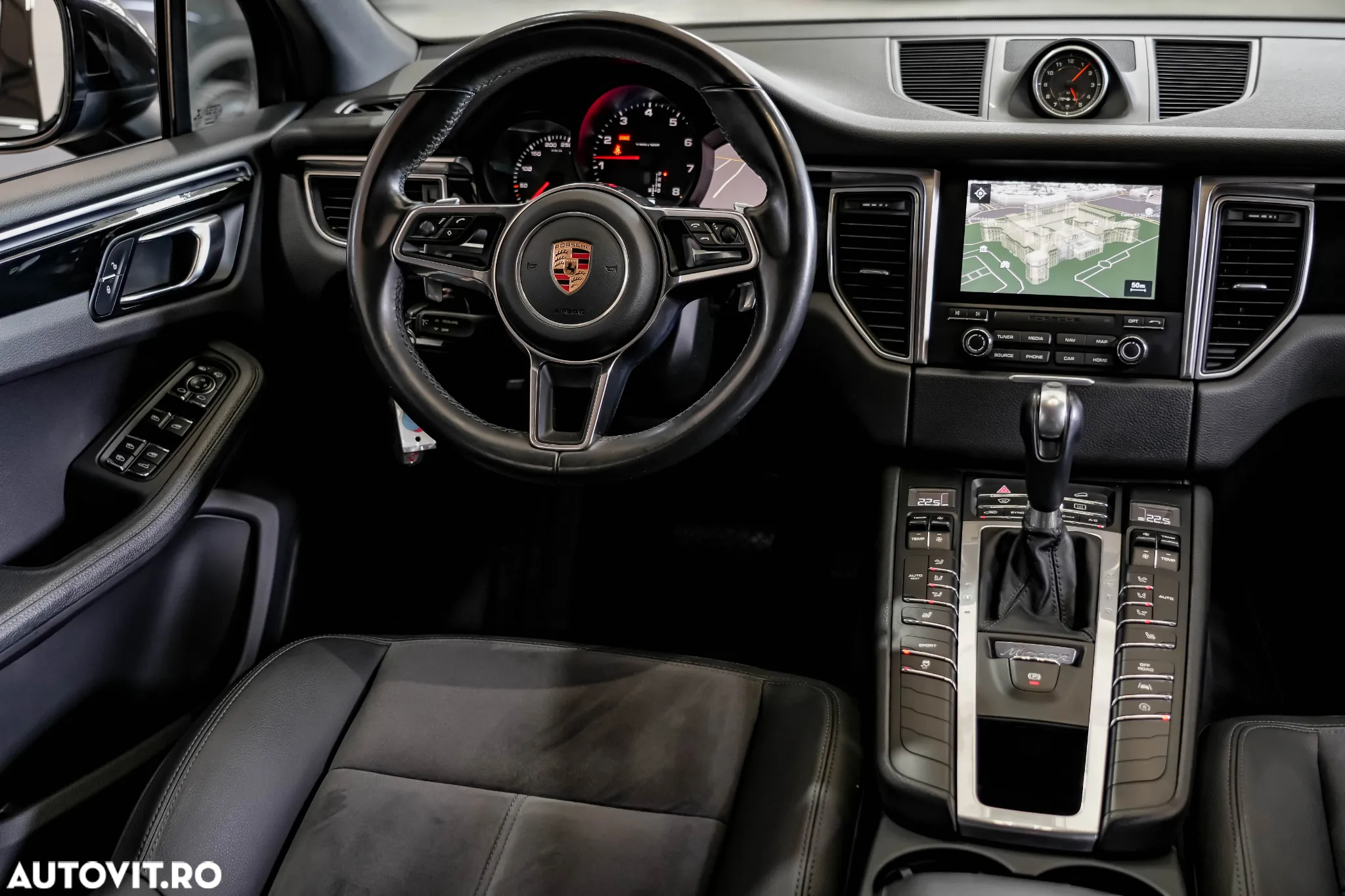 Porsche Macan - 6