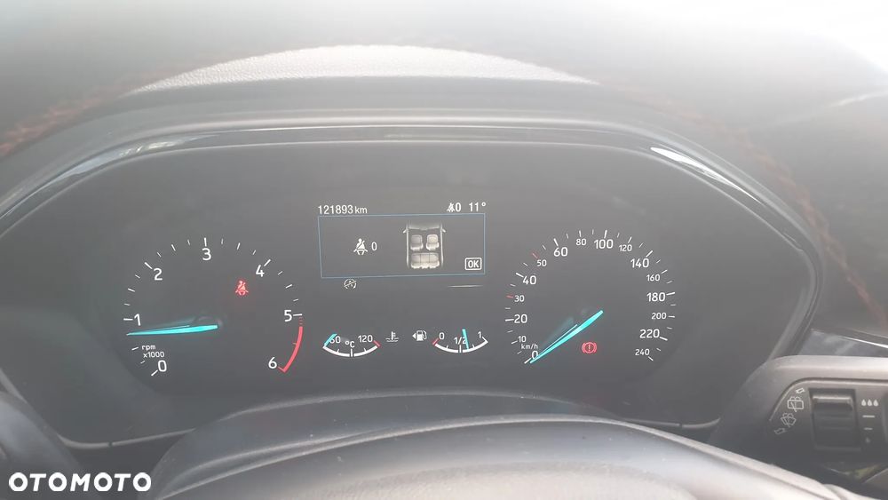Ford Focus 1.5 EcoBlue Start-Stopp-System ST-LINE - 20