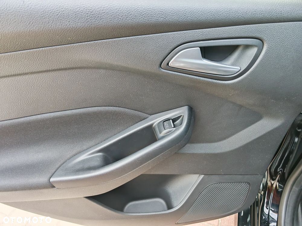 Ford Focus 1.5 EcoBoost ST-Line Black ASS - 37