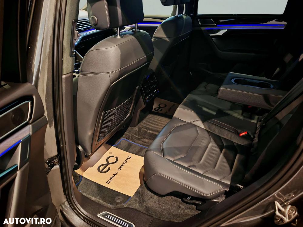 Volkswagen Touareg V6 TSI eHybrid PHEV R - 30