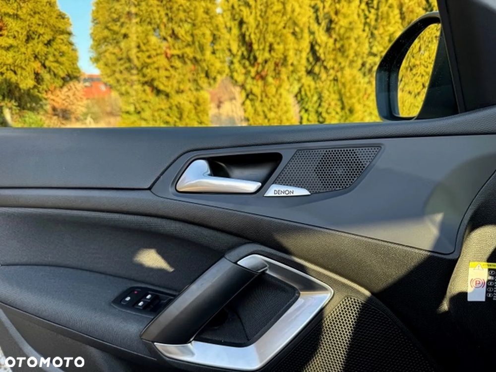 Peugeot 308 PureTech 130 GPF EAT8 Stop & Start GT - 7