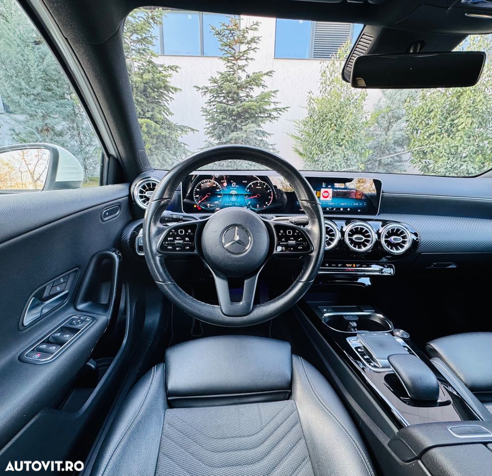 Mercedes-Benz A - 10