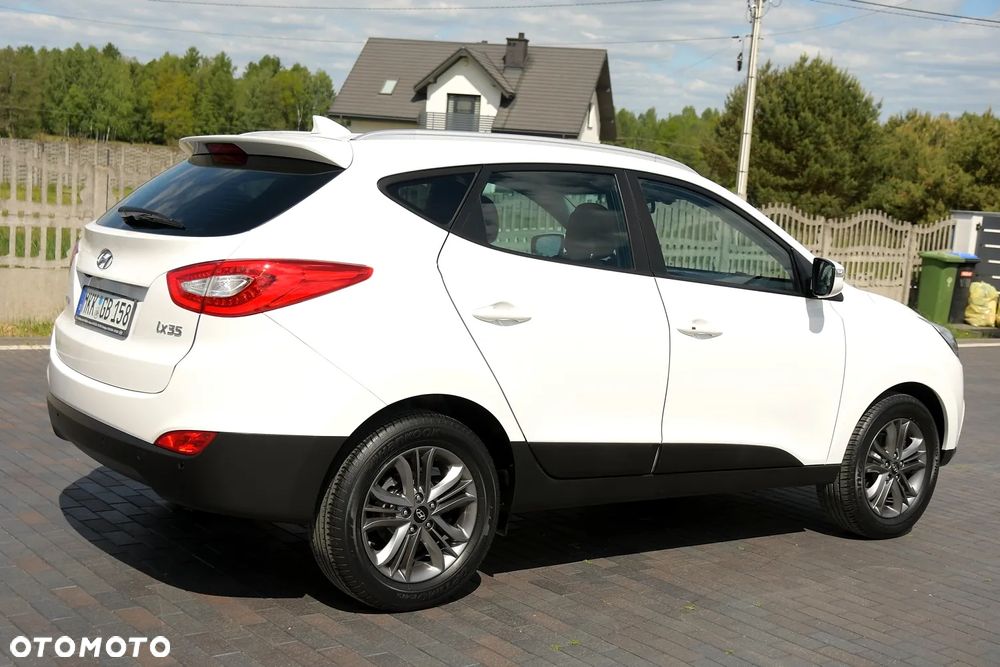 Hyundai ix35 1.6 2WD Fifa World Cup Edition - 8