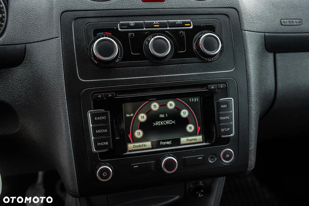 Volkswagen Caddy - 19