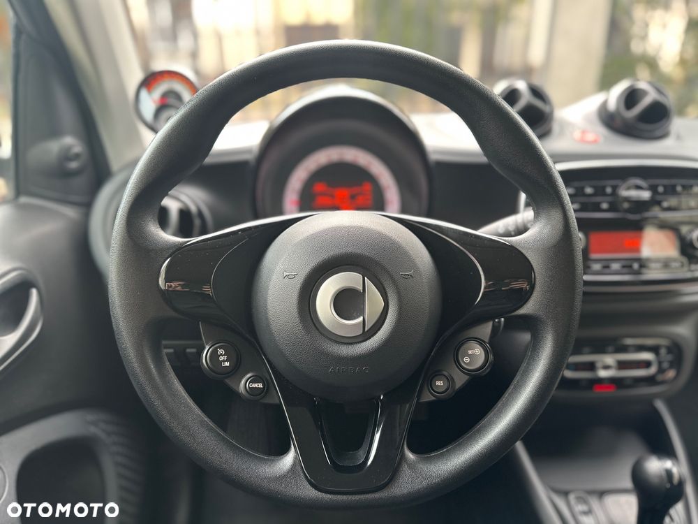Smart Fortwo EQ - 9