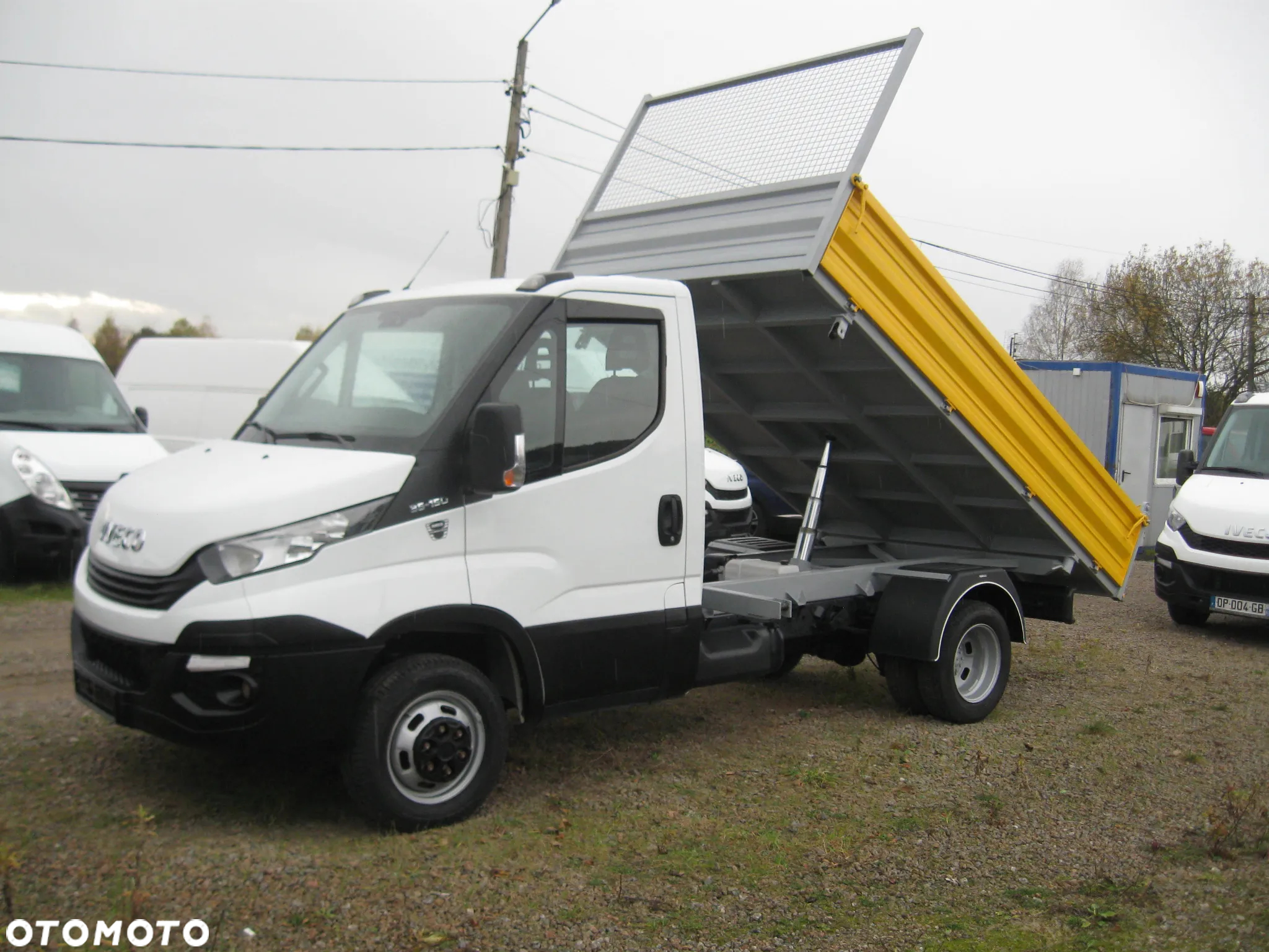 Iveco DAILY 35C. ORYGINALNA WYWROTKA NA 3- STRONY. 3,65-M. - 33