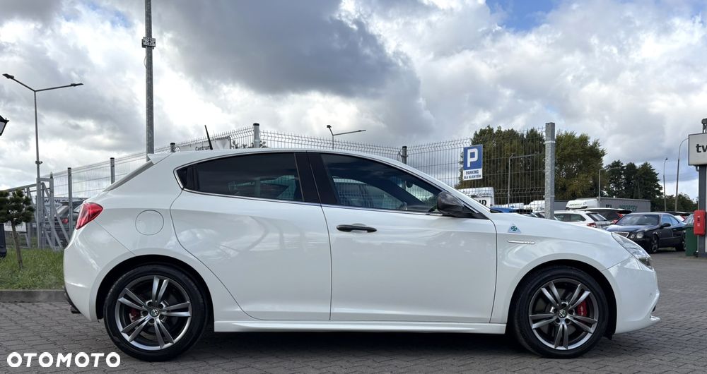 Alfa Romeo Giulietta 1750 TBi QV TCT - 5