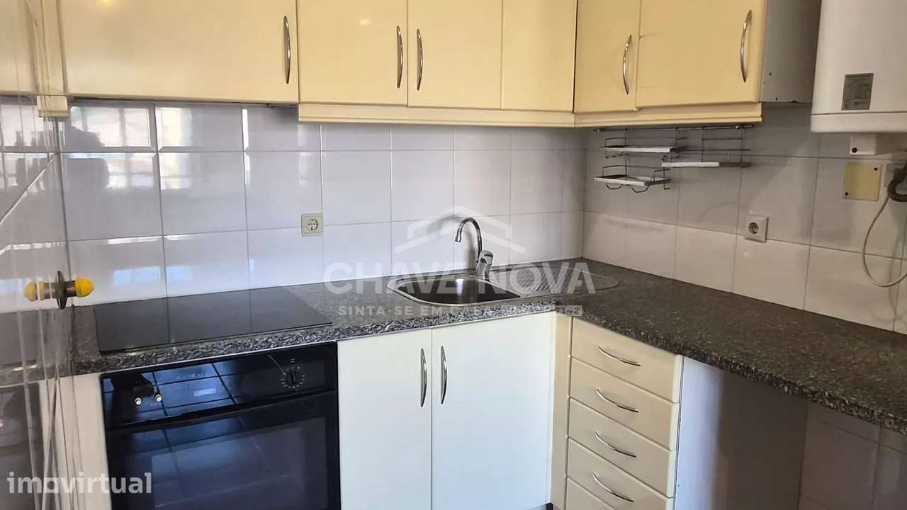 Apartamen T1 em São Mamede Infesta - Grande imagem: 4/21