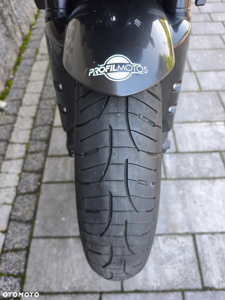 Yamaha FZ - 32