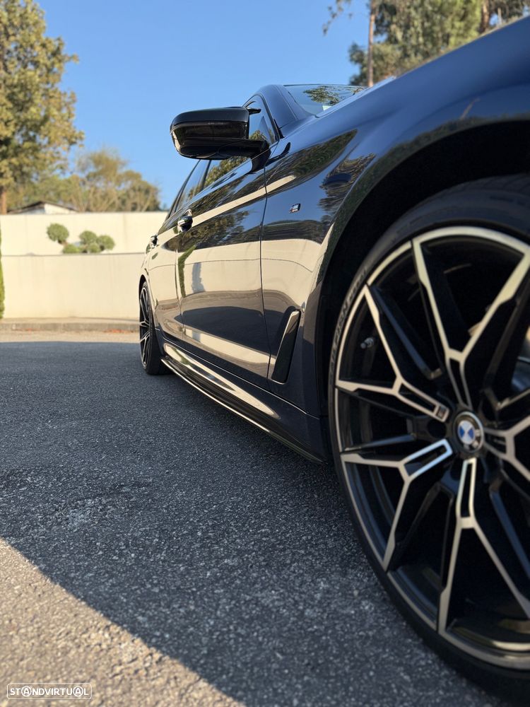 BMW 520 d Pack M Auto - 11