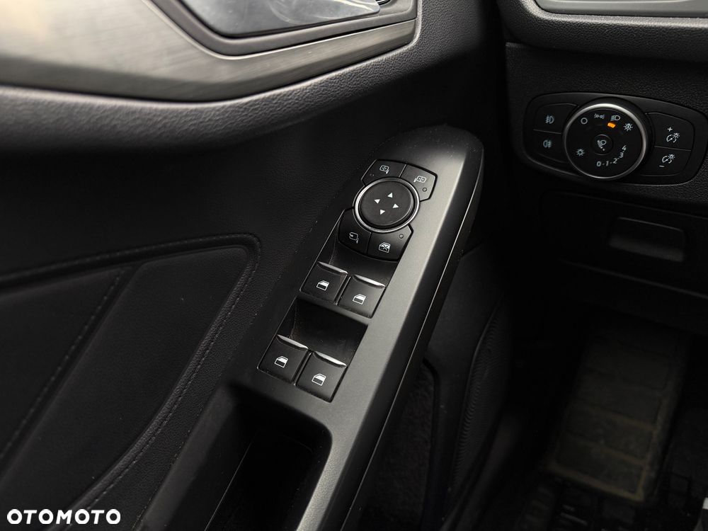 Ford Focus 1.5 EcoBlue Titanium - 12