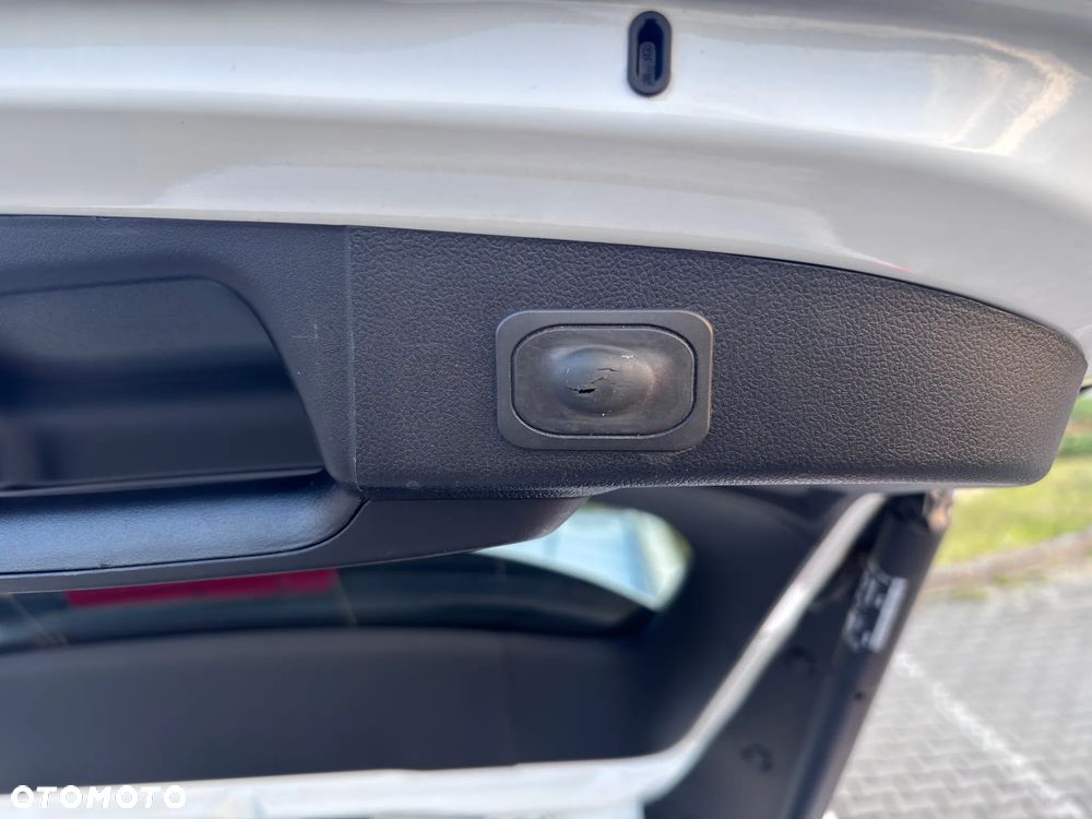 Ford Focus 2.0 EcoBlue Titanium Business - 38