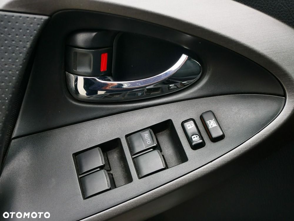 Toyota RAV4 2.0 4x4 Sol - 8
