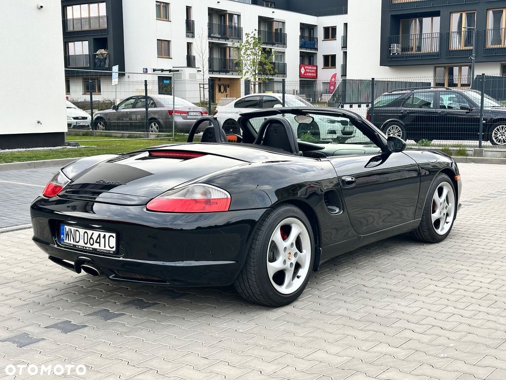 Porsche Boxster 2.7 - 8