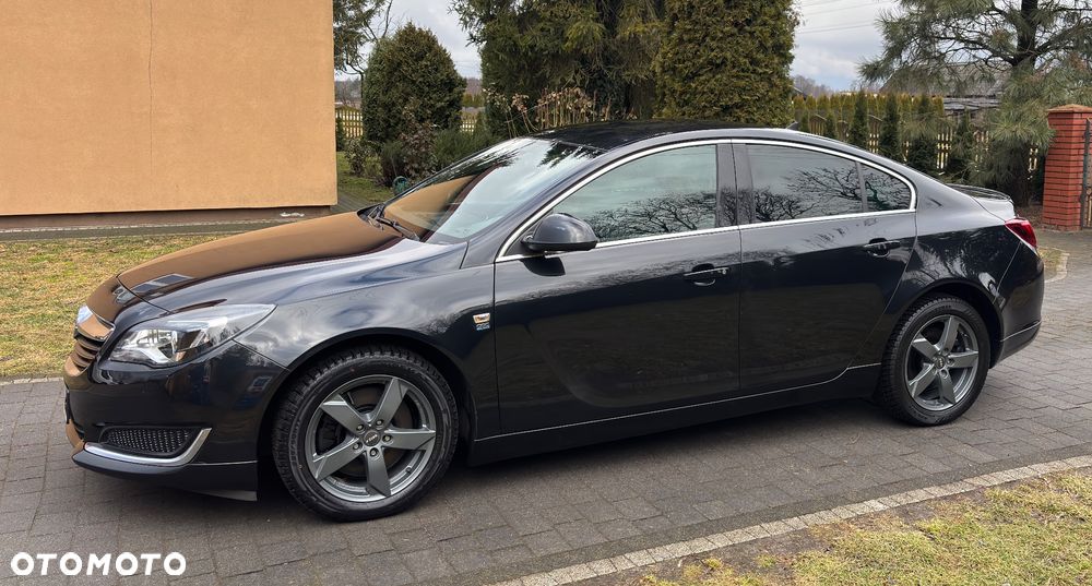 Opel Insignia 2.0 T Cosmo S&S - 2