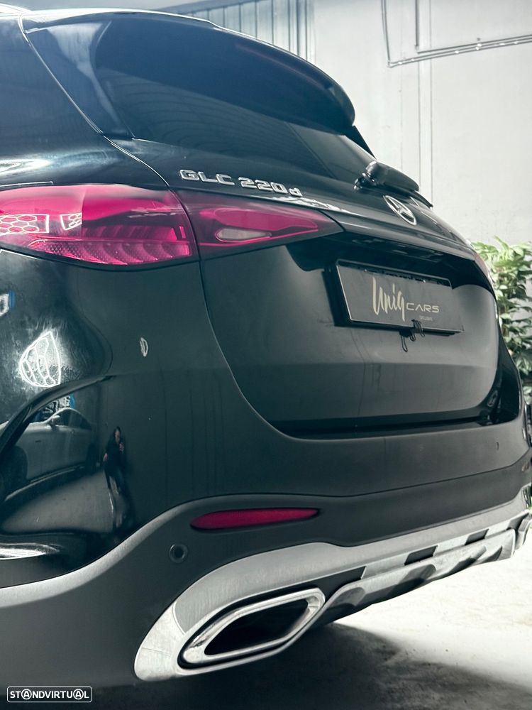 Mercedes-Benz GLC 220 d 4Matic 9G-TRONIC AMG Line Advanced - 22