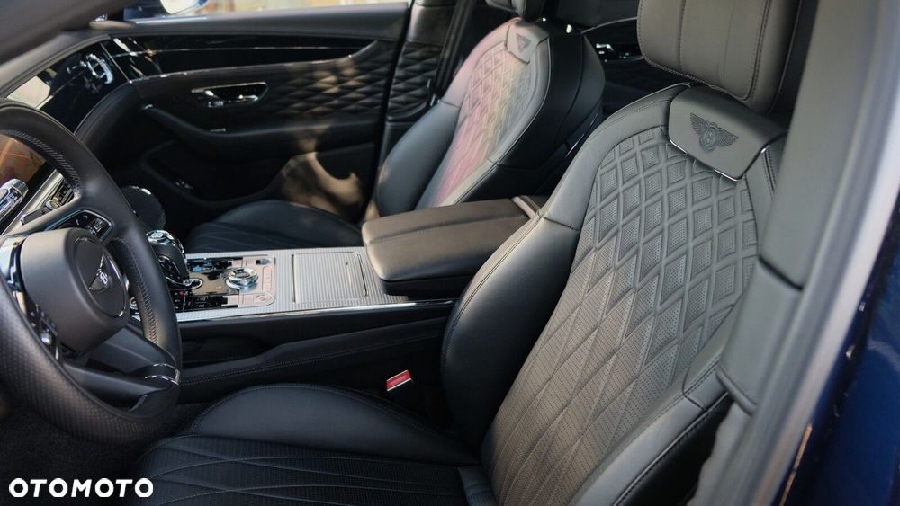 Bentley Flying Spur - 10