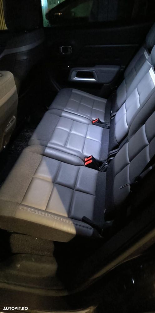 Citroën C5 Aircross 1.6 PureTech S&S EAT8 Shine - 11