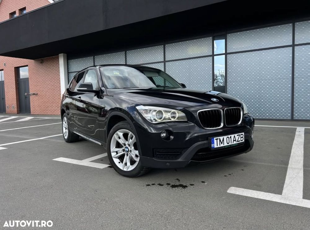BMW X1 xDrive18d Sport Line - 1