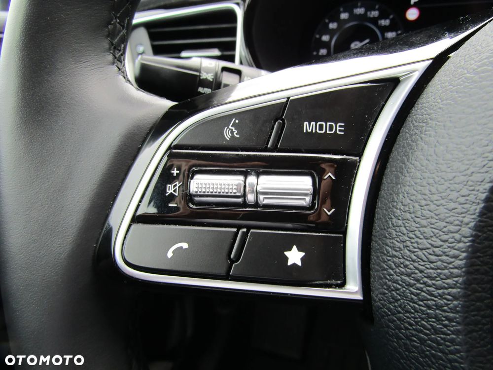 Kia XCeed 1.5 T-GDI Business Line DCT - 12