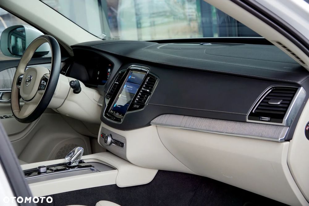 Volvo XC 90 B5 D AWD Inscription 7os - 22