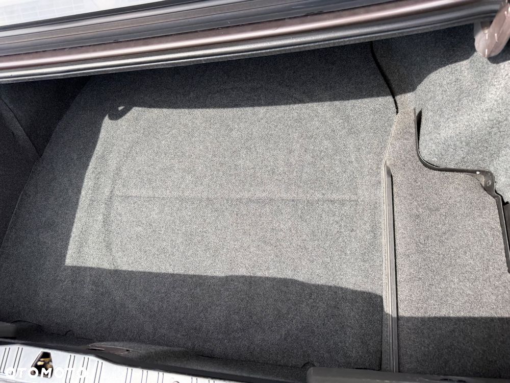BMW Seria 3 - 33
