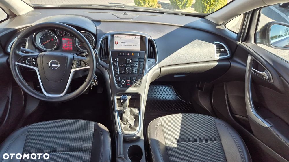 Opel Astra 1.4 T Cosmo S&S - 7