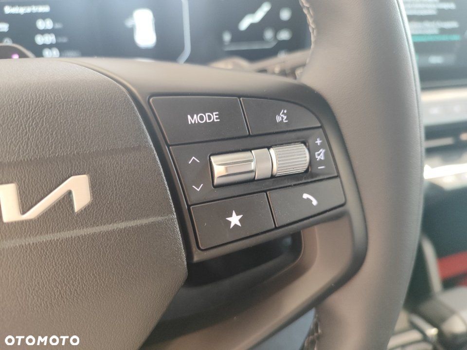 Kia K4 - 14