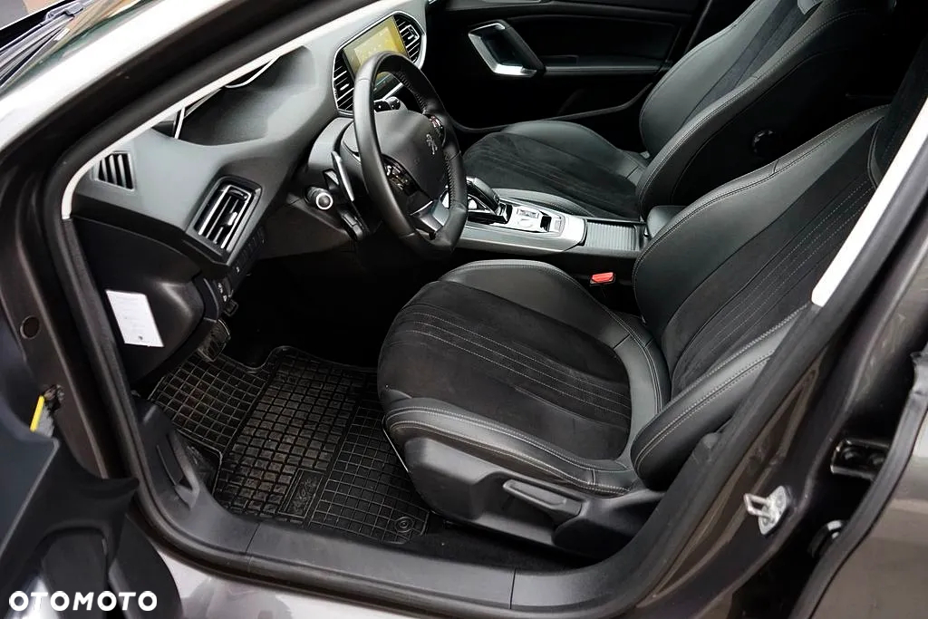 Peugeot 308 - 19