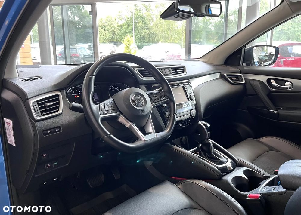 Nissan Qashqai 1.2 DIG-T Xtronic TEKNA+ - 10