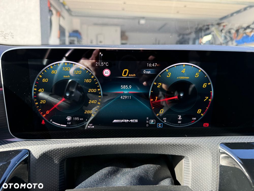 Mercedes-Benz CLA AMG 35 4Matic AMG Speedshift 7G-DCT - 8