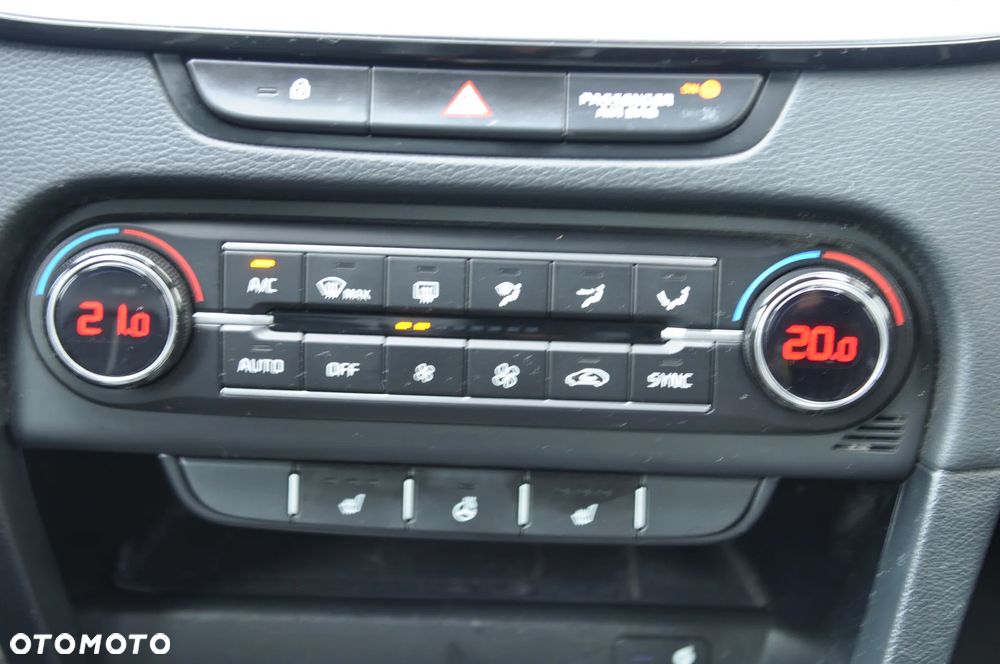 Kia XCeed 1.6 T-GDI OPF DCT7 GT-LINE - 21