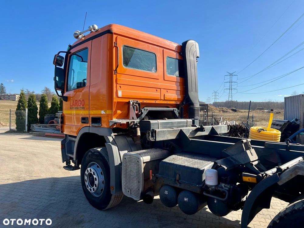 Mercedes-Benz ACTROS - 8