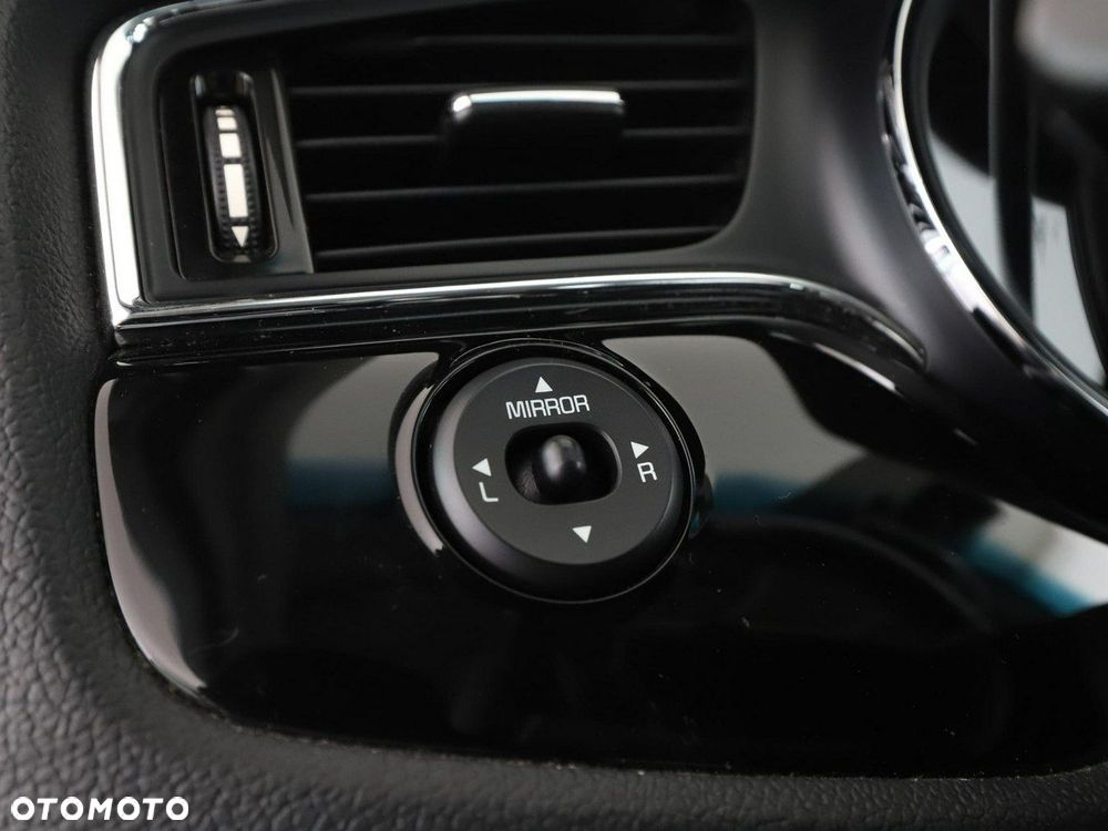 Kia Ceed 1.6 GDI ISG Dream-Team Edition - 37