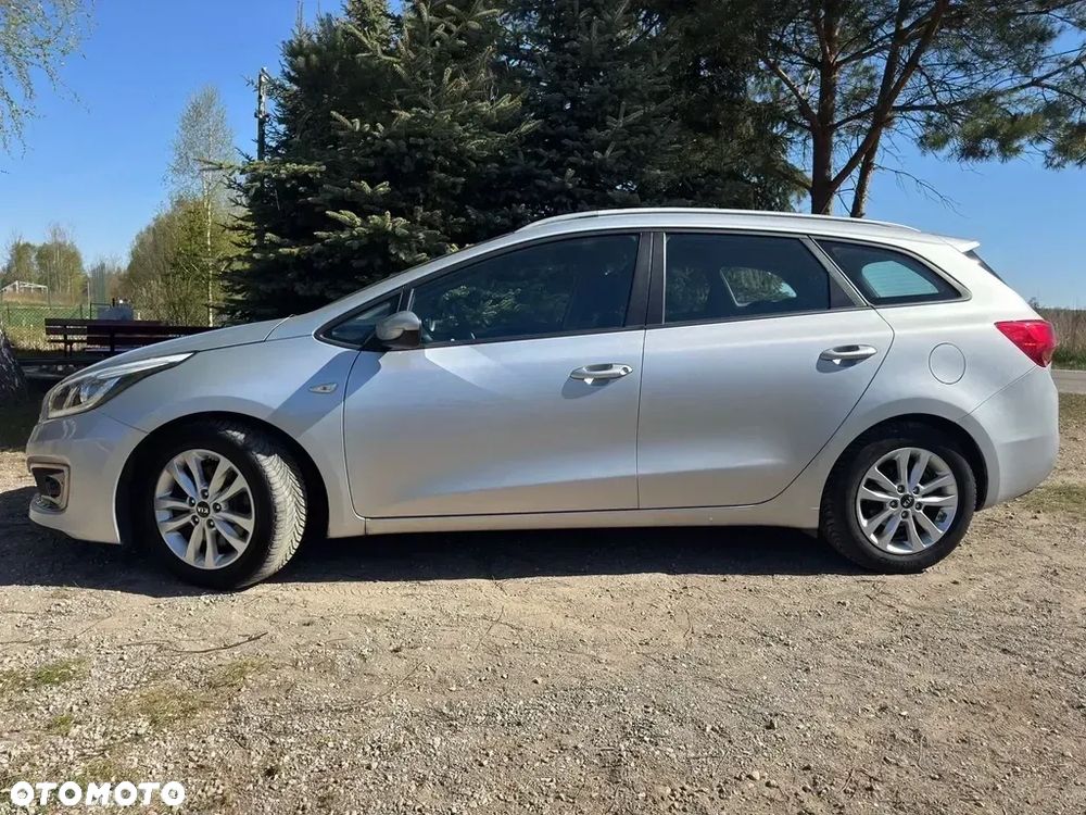 Kia Ceed - 5