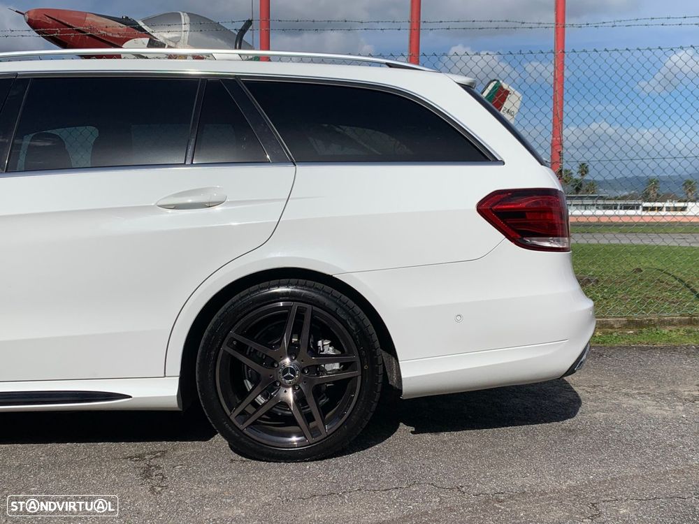 Mercedes-Benz E 220 BlueTEC Avantgarde Auto. - 48