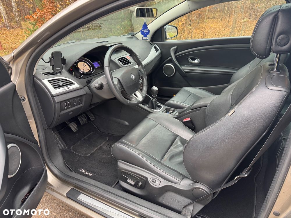 Renault Megane 1.9 dCi Dynamique Euro5 - 20