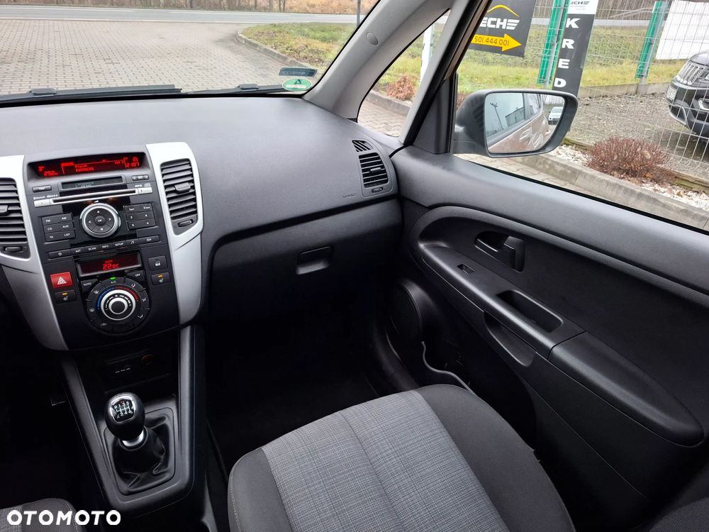 Kia Venga 1.4 CRDi 90 Business Line - 19