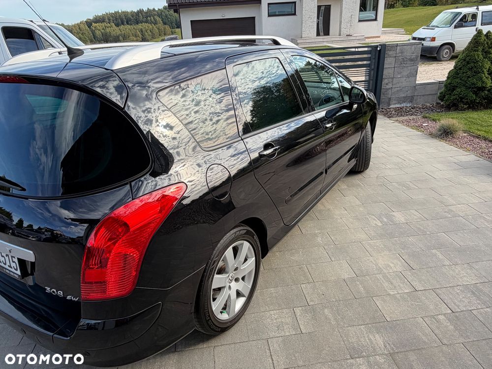 Peugeot 308 120 VTi Family - 10