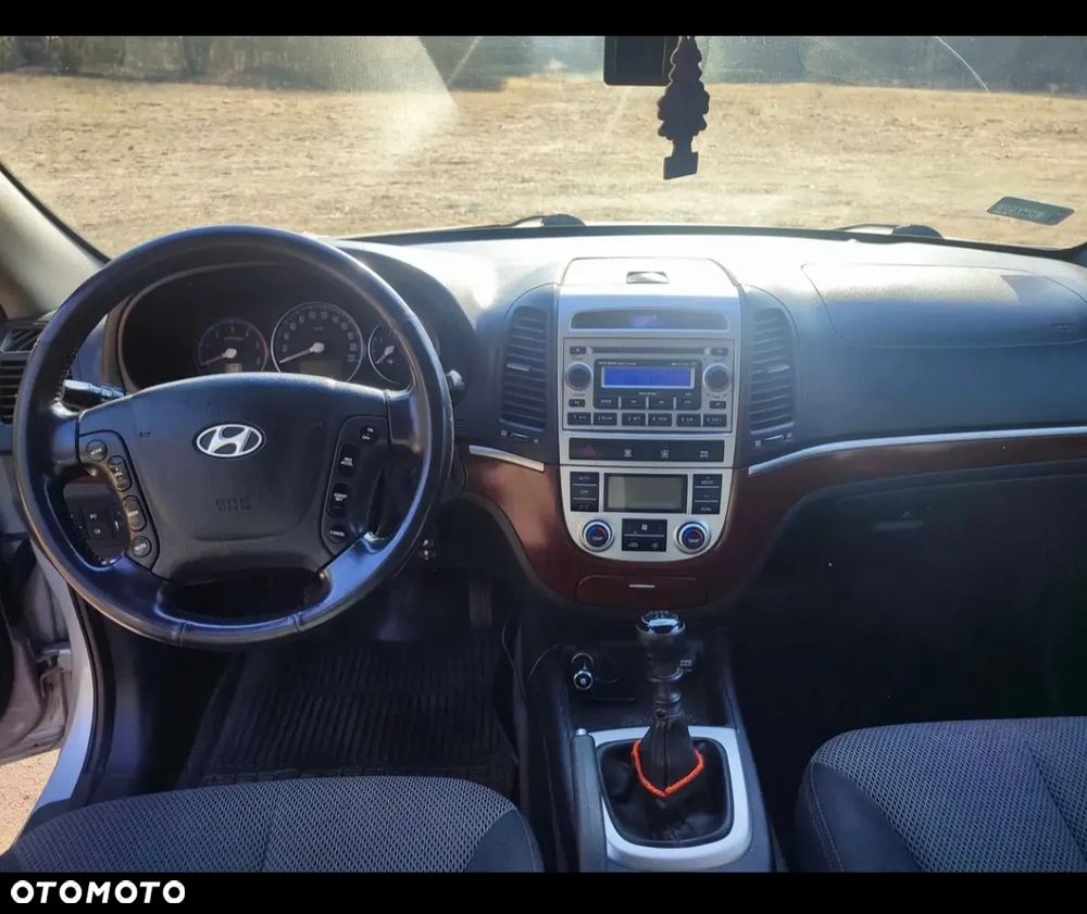 Hyundai Santa Fe - 5