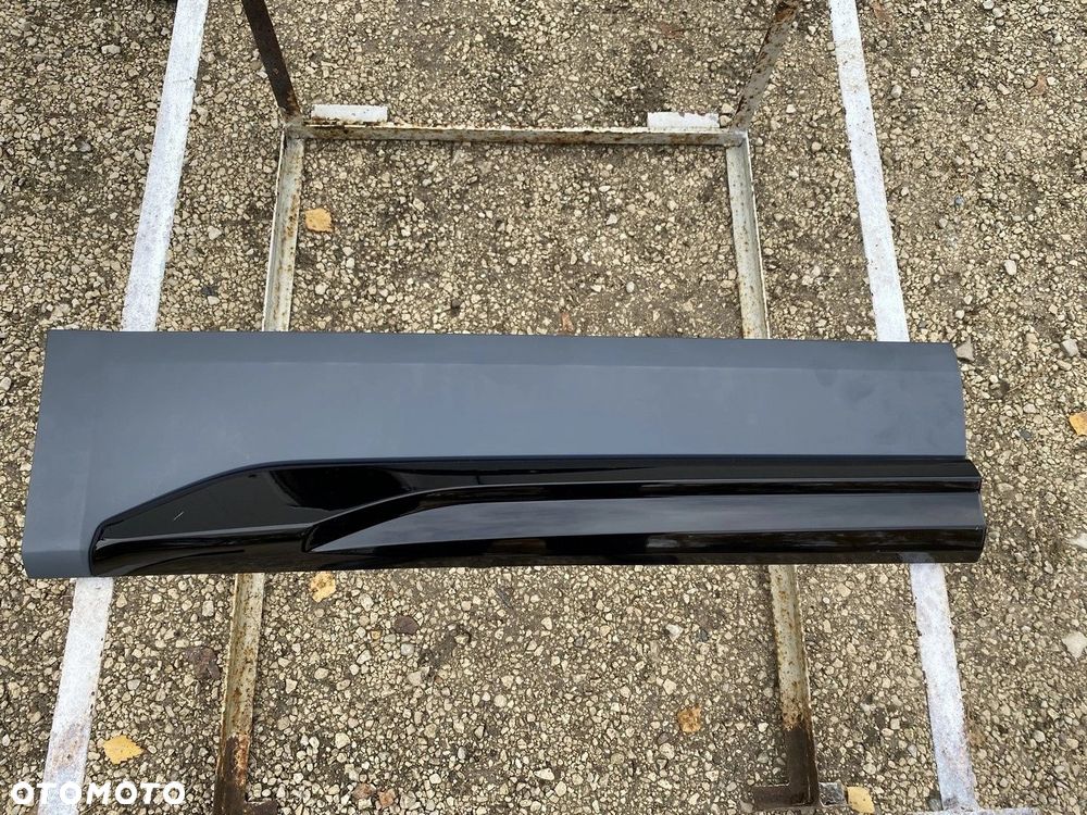 LISTWA PRAWA NA TYLNE DRZWI AUDI Q5 II 80A 80A853970A NOWA - 1