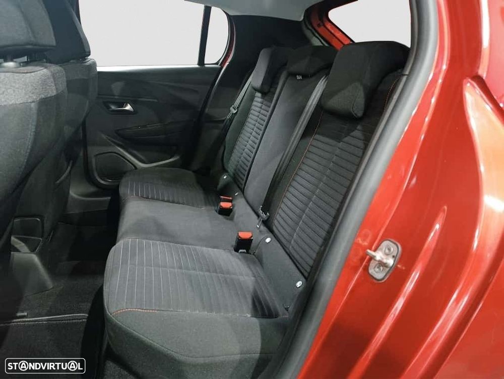 Peugeot 208 1.2 PureTech Active Pack - 12