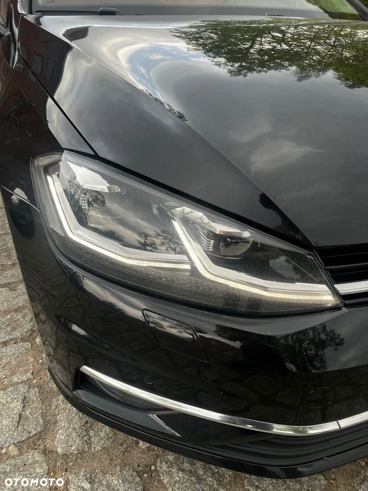 Volkswagen Golf - 4