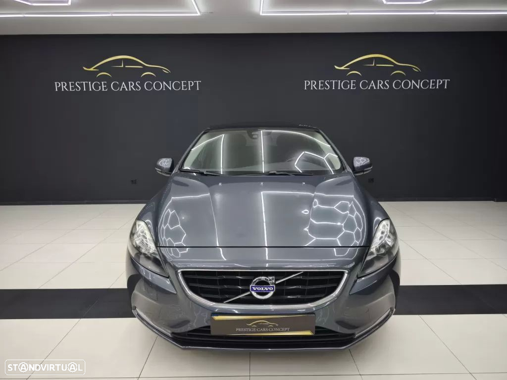 Volvo V40 1.6 D2 Momentum Eco - 8
