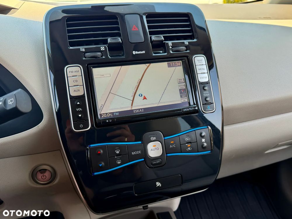 Nissan Leaf 24 kWh (ohne Batterie) Tekna - 11