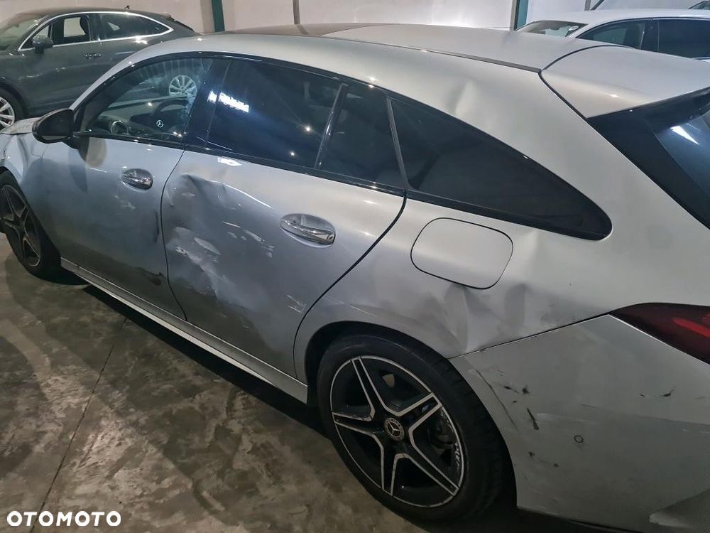 Mercedes-Benz CLA 180 AMG Line 7G-DCT - 24
