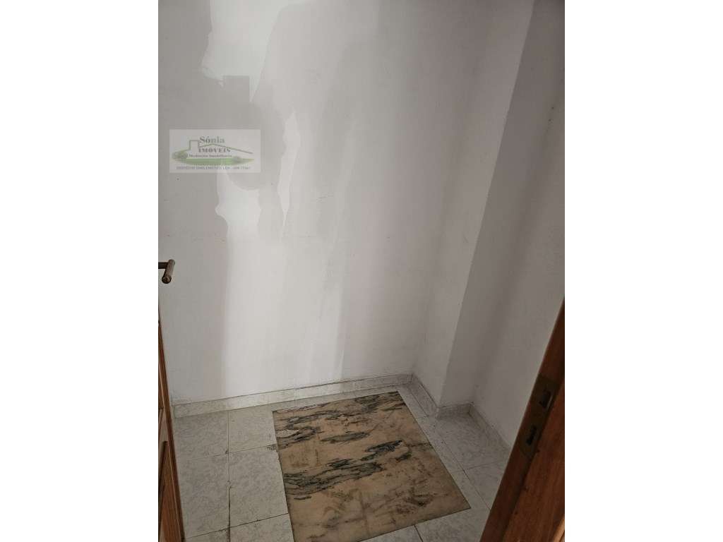 GARAGEM PARA VENDA NO MONTE ABRAÃO - Grande imagem: 2/3