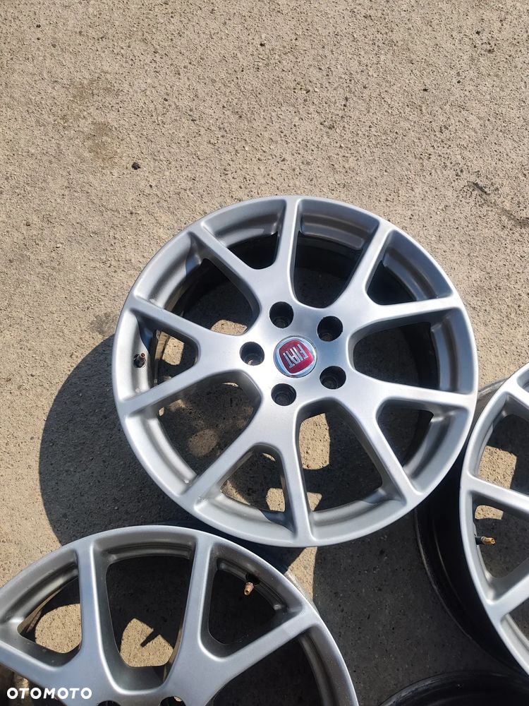 5x127 Felgi Aluminiowe Alufelgi Oryginalne 19 Koła FIAT FREEMONT DODGE JOURNEY GRAND CARAVAN JEEP GRAND CHEROKEE COMMANDER CHRYSLER TOWN&COUNTRY GRAND VOYAGER PACIFICA Legnica ALU-RAD - 7