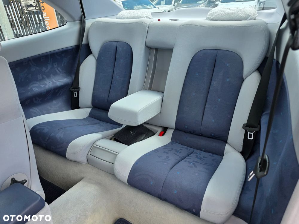 Mercedes-Benz CLK - 17