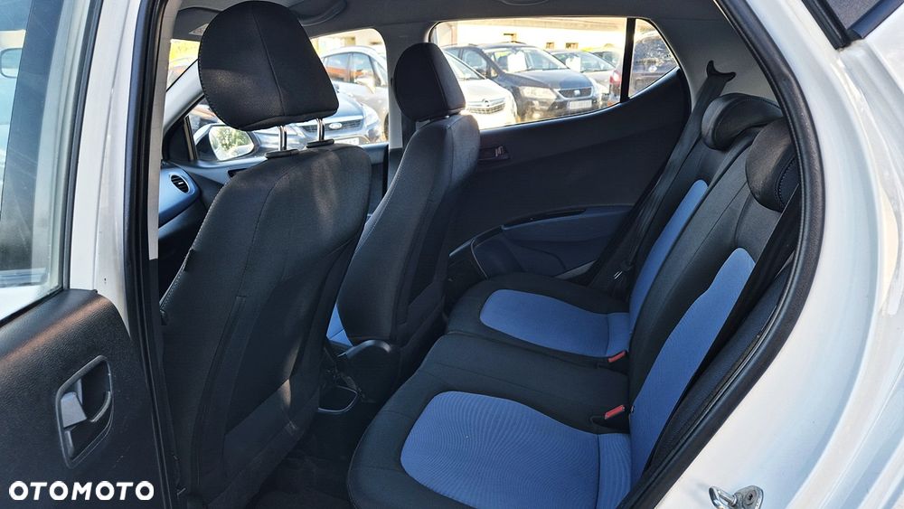 Hyundai i10 1.0 BlueDrive Premium - 28